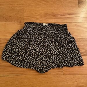 american eagle flowy shorts